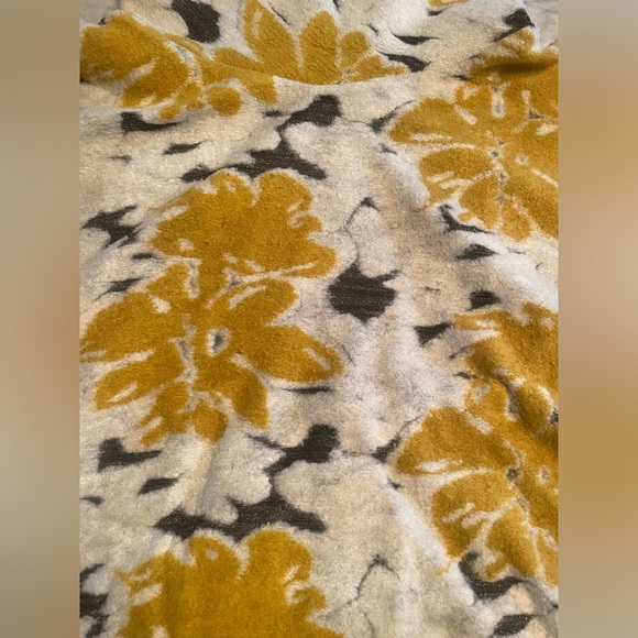 Anthropologie poncho - Picture 2 of 5